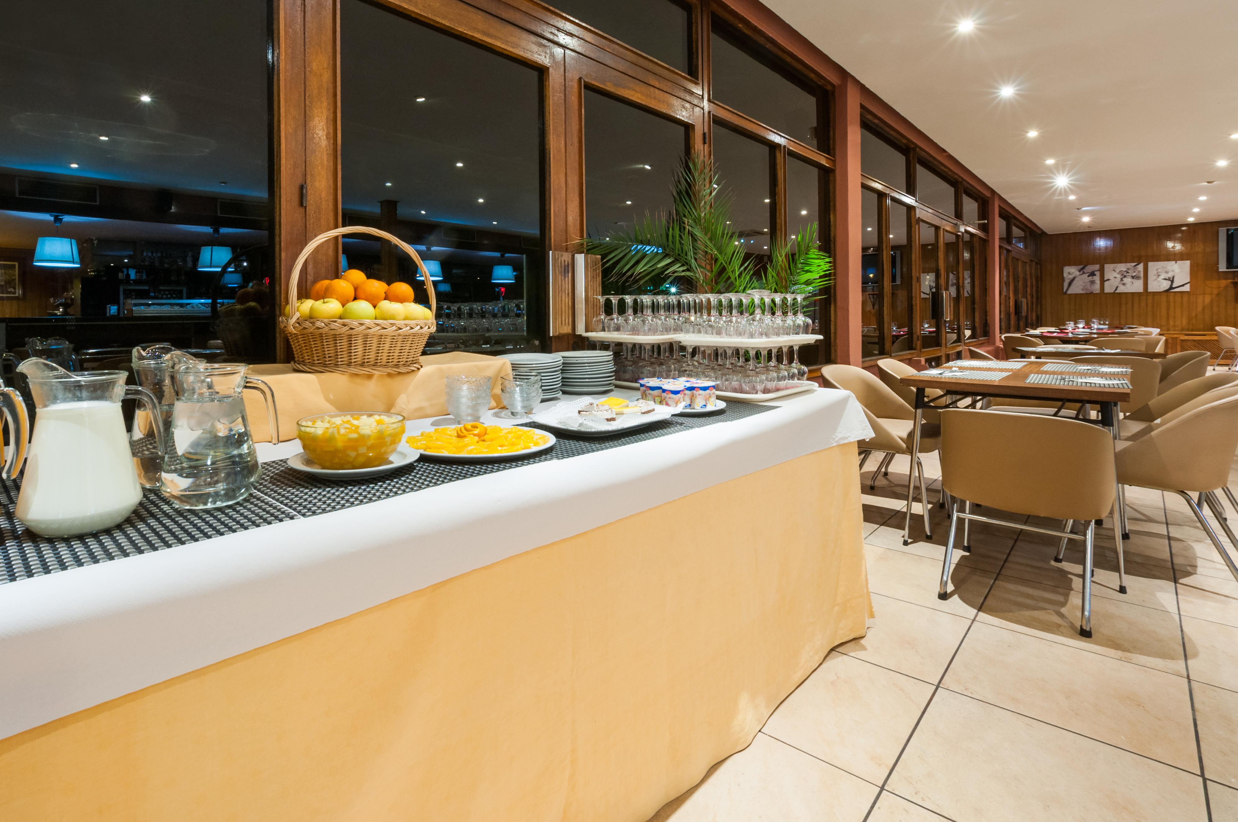 Hotel Los Olivos Хетафе Екстериор снимка