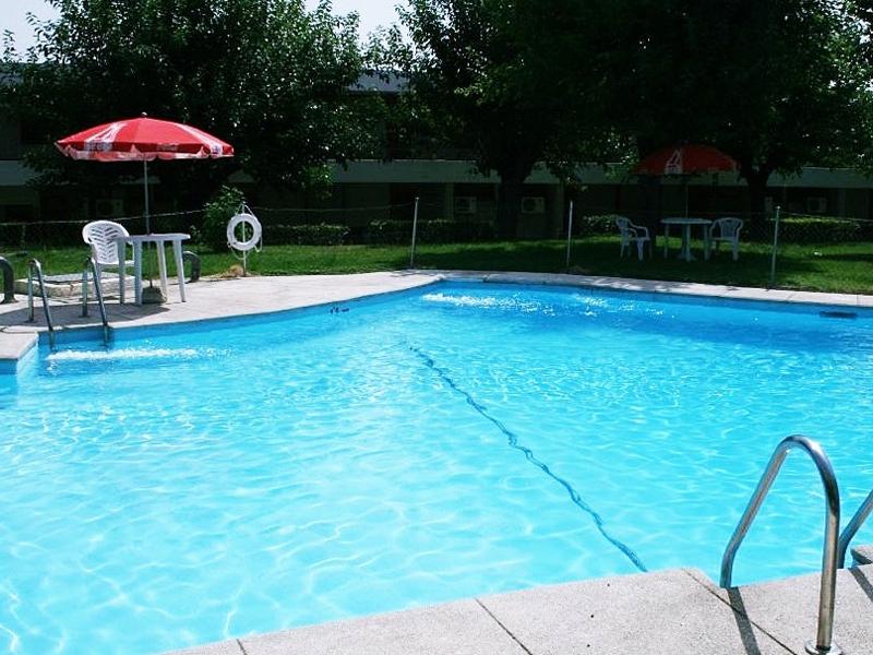 Hotel Los Olivos Хетафе Екстериор снимка