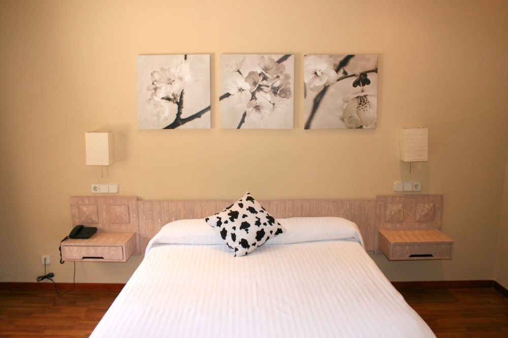 Hotel Los Olivos Хетафе Екстериор снимка
